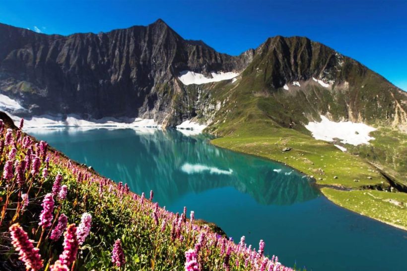 RATTI GALI LAKE